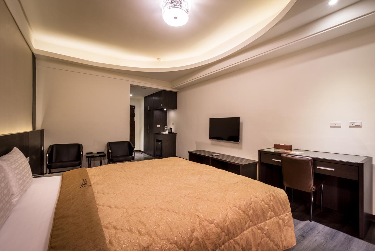 Yundu Business Hotel Mailiao Eksteriør billede